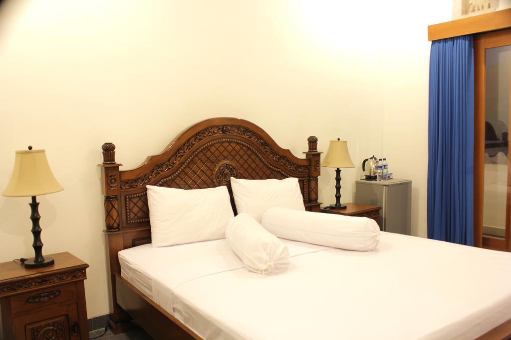 Ayu Wisma tamu Sanur (Bali)