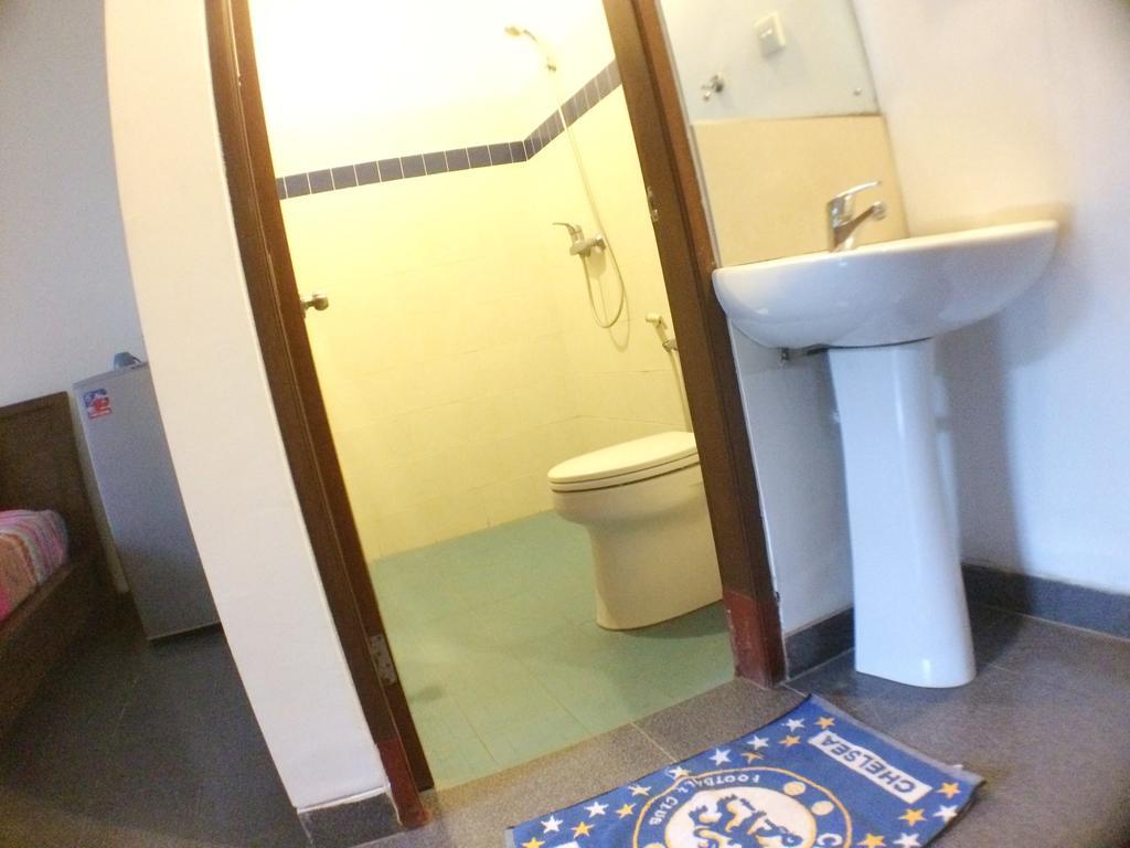 Ayu Guest house *